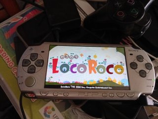 PSP Edición Final Fantasy Crisis Core