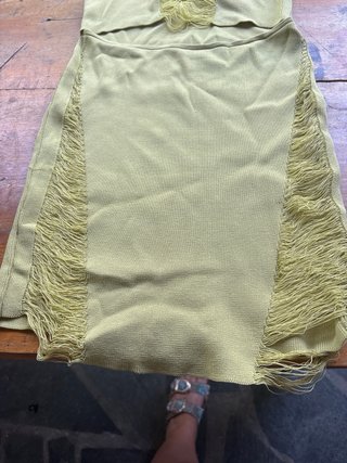 Abito cut verde con frange taglia M