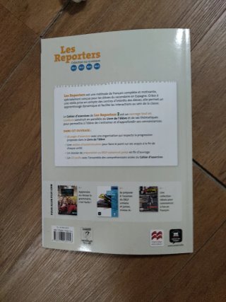 Libro de Frances Les reporters  2 ESO