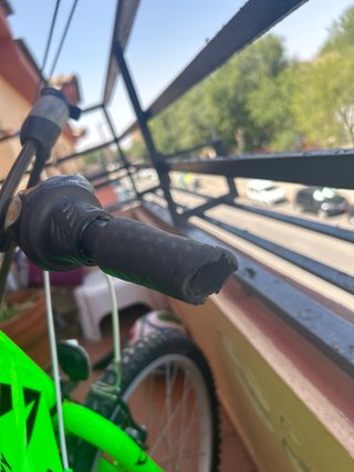 Bicicleta infantil verde 5-9 años