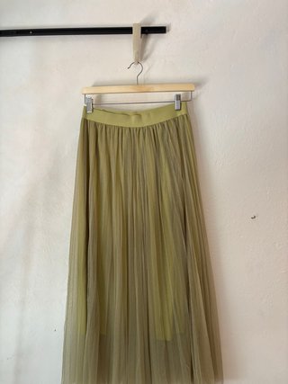 Falda larga tul verde oliva