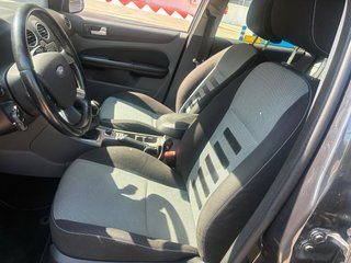 Ford Focus 2010 Titanium