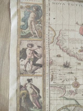 Mapa antiguo de tela
