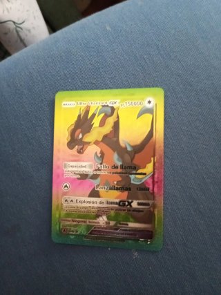 Carta Pokémon Charizard GX 250 HP