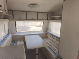 Caravana Knaus 750kg con documentación