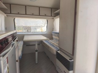 Caravana Knaus 750kg con documentación