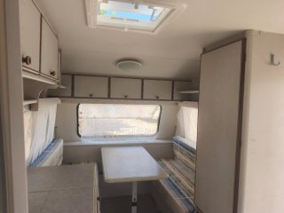 Caravana Knaus 750kg con documentación