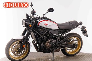 YAMAHA XSR 700 X TRIBUTE