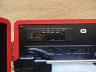 Tocadiscos Maleta Rojo
