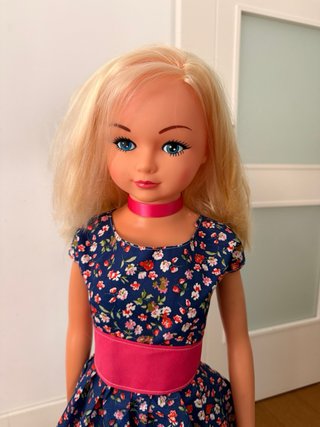 Muñeca Tamara 105cm jugettos