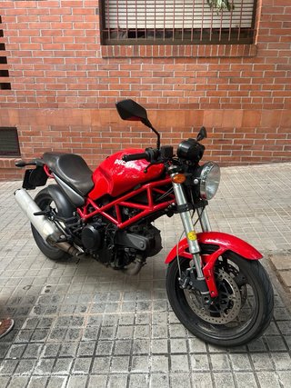 Ducati Monster 695 Roja 2007