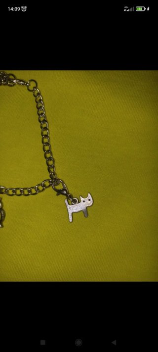 Bracciale con 4 charms
