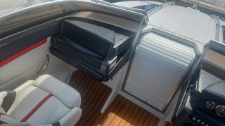 Barco Fourwinns S215