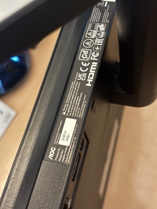 Monitor AOC 24 Full HD - Como Nuevo