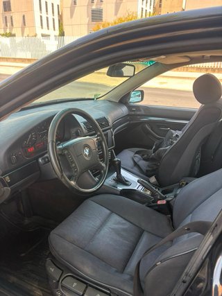 BMW Serie 5 2003 LEER ANUNCIO BIEN