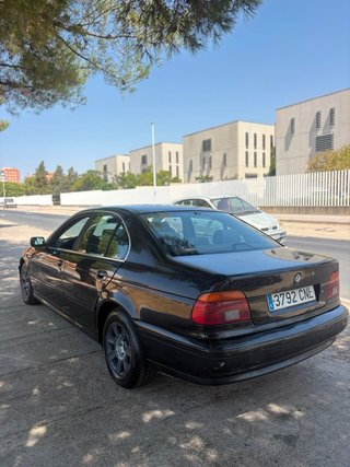 BMW Serie 5 2003 LEER ANUNCIO BIEN