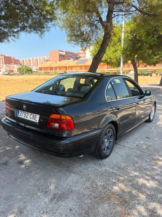 BMW Serie 5 2003 LEER ANUNCIO BIEN