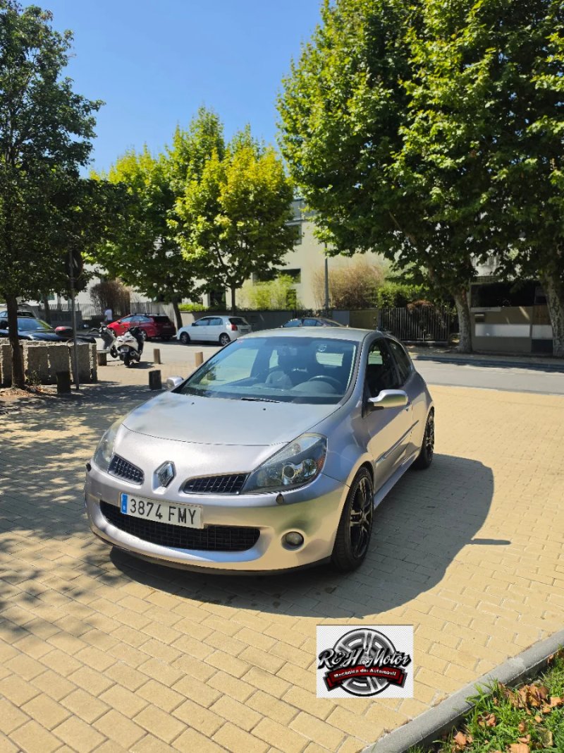 Renault Clio 2.0 16v Renault Sport 2007, foto 2