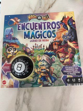 Magic 8 Ball Encuentros Mágicos Juego de Mesa