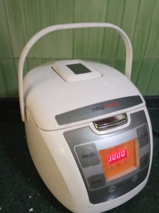 Robot de Cocina Newcook con Manual Ins.