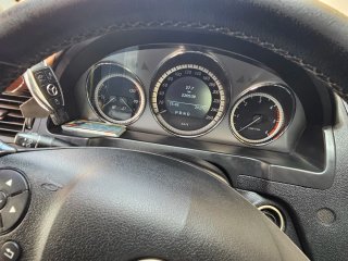 Mercedes-Benz c200 2010