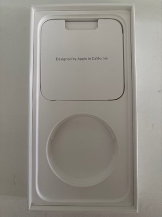 Caja iPhone 14 Plus