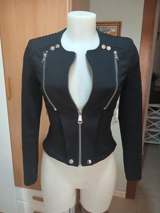 Cazadora GUESS + regalo
