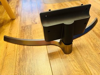 Soporte pie TV LG 55