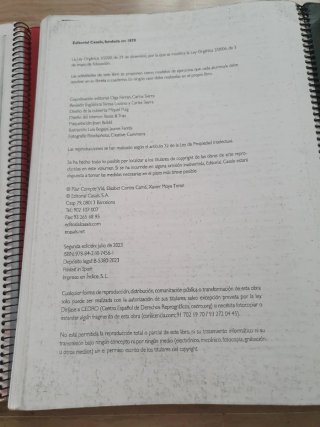 Libros 2 bach. Sanitario Instituto Jorge Juan.