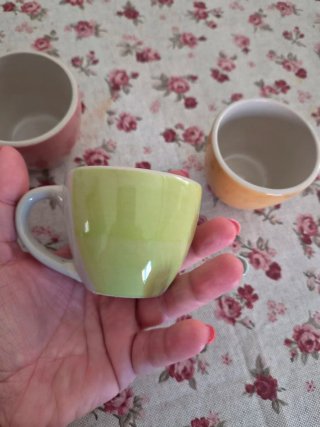 Tazzine caffè in ceramica colorata