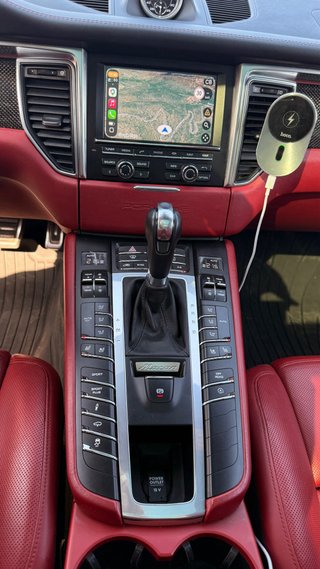 Porsche Macan Turbo 2014