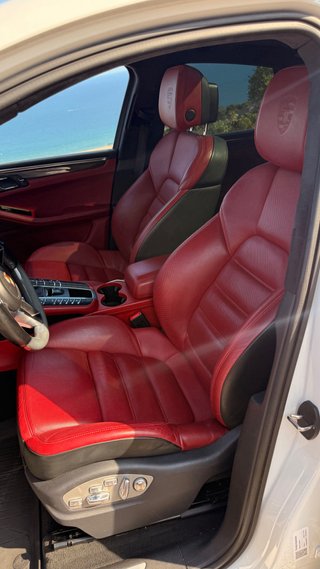 Porsche Macan Turbo 2014