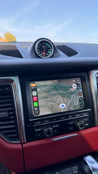 Porsche Macan Turbo 2014