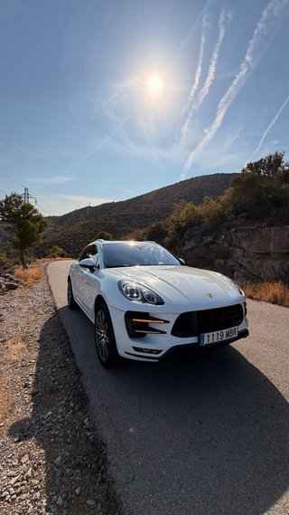 Porsche Macan Turbo 2014