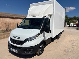 Iveco Daily 2020 paquetera trampilla elevadora E6