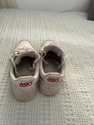 Asics Japan S Zapatillas Blancas y Negras y rojo