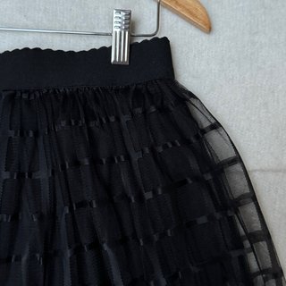 Falda midi Shein negra fiesta