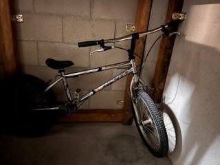 Bicicleta Monty Trial Plata