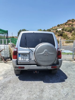 Mitsubishi Montero 2006