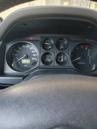 Mitsubishi Montero 2006