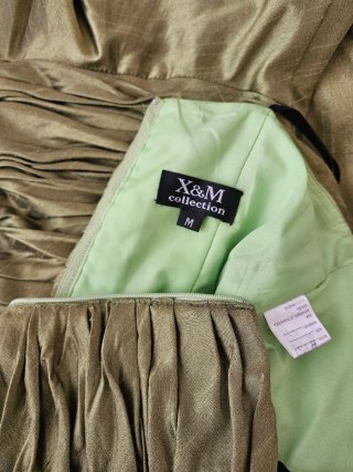 Vestido verde tubo drapeado talla M