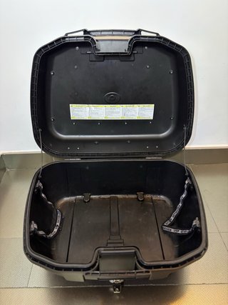 Baúl Givi Top Case 2 Cascos