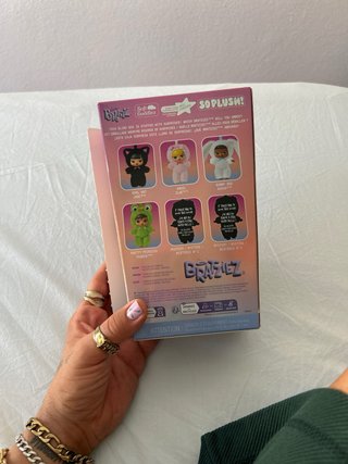 Caja Bratzies sin figura