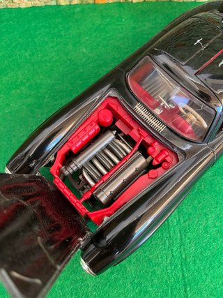 Mercedes 300 SL 1954 – Escala 1:18 Burago