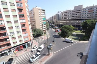 Piso en alquiler en Ciudad Jardín - Parque Roma en Zaragoza