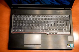 Fujitsu Celsius H780 i7 / 32GB RAM / Quadro P600