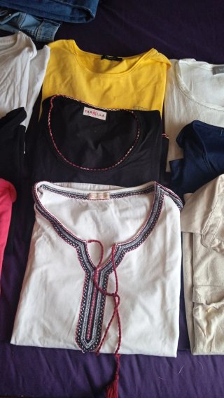 9 Camisetas, pantalón y chaqueta