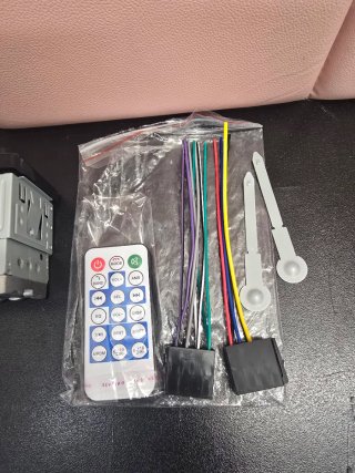 Radio Coche Clásico Bluetooth MP3 USB AUX
