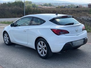 Opel Astra 2015