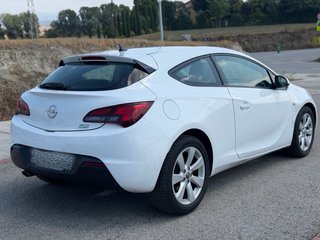 Opel Astra 2015